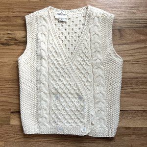 Vintage XS-S Sheleen Ireland hand crochet double breasted ivory wool vest.